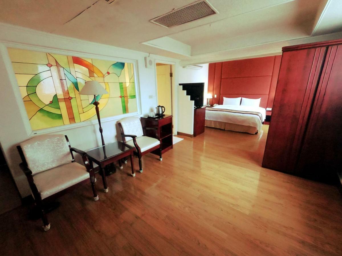 Athens Hotel Tchaj-čung Exteriér fotografie